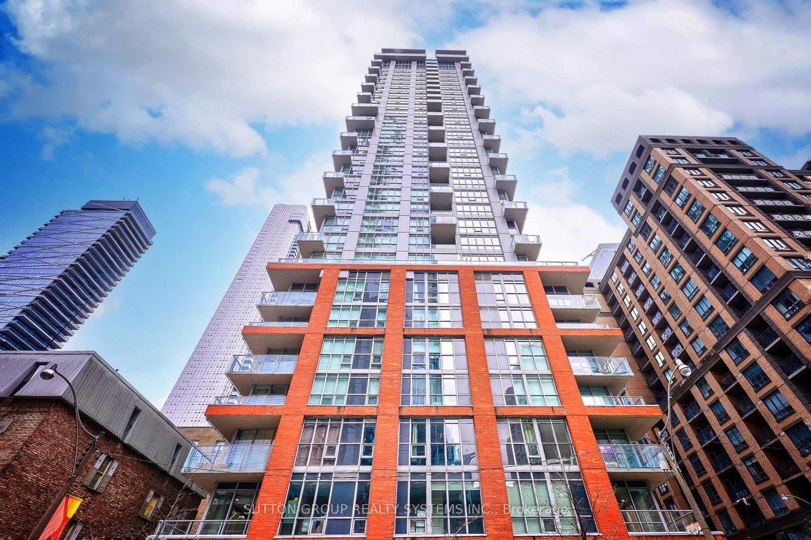 Photo of Simcoe Street in Toronto · Waterfront Communities C1