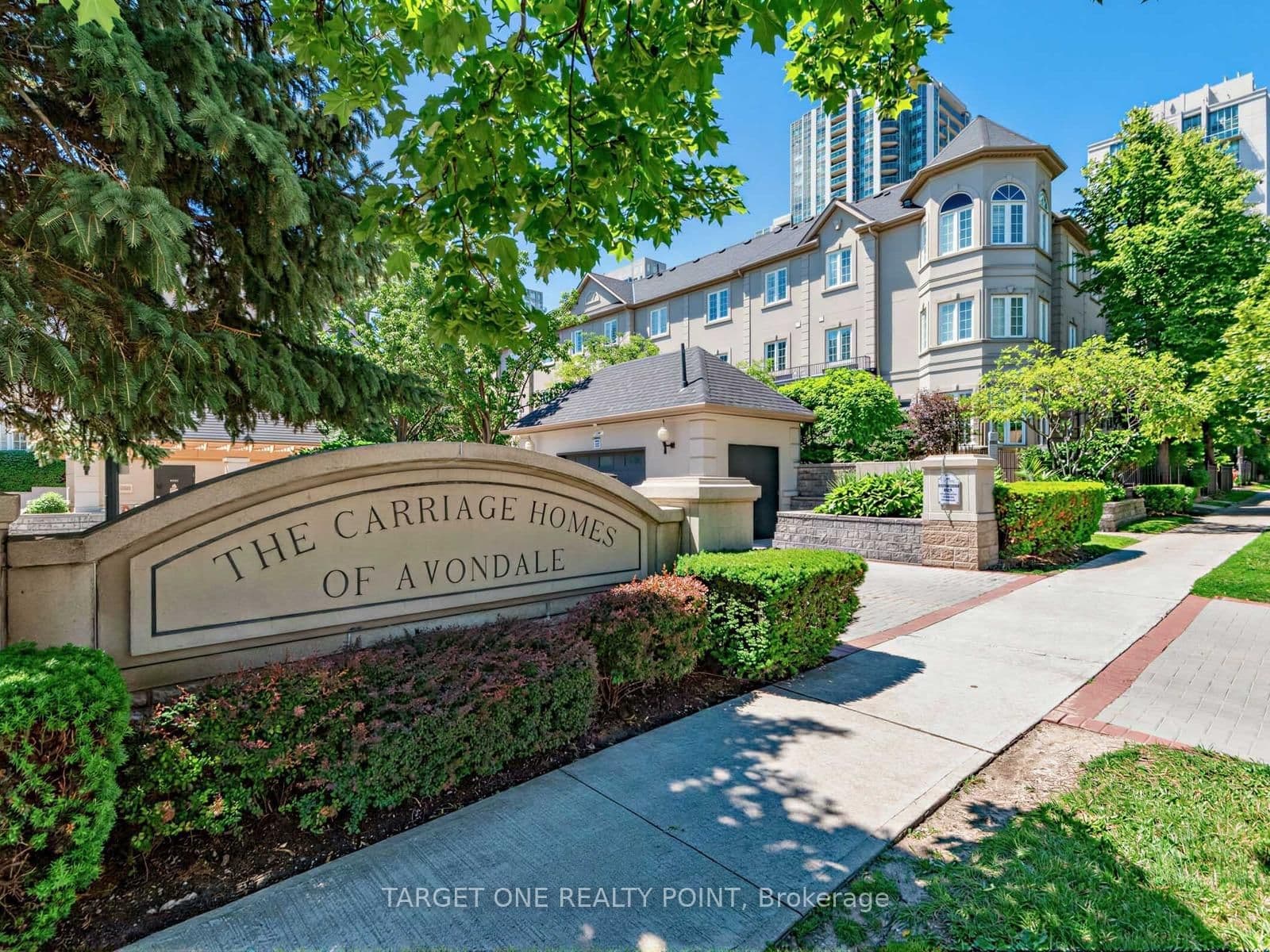 Photo of Avondale Avenue in Toronto · Willowdale East