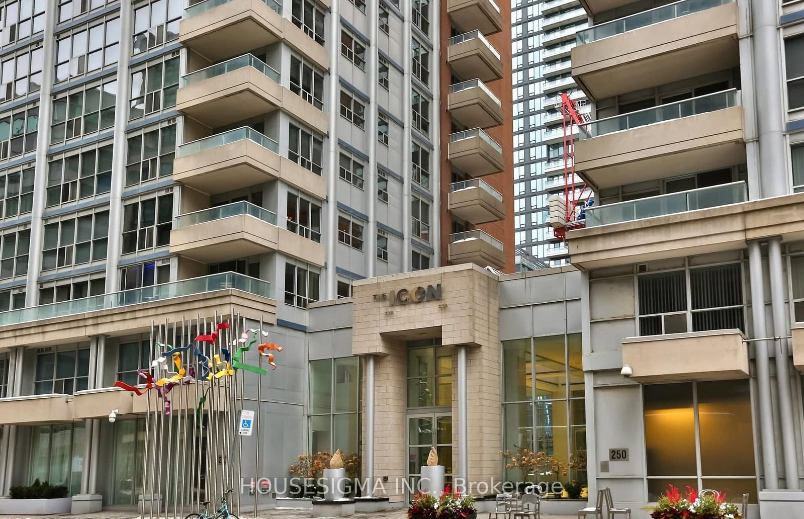 Photo of Wellington St Street in Toronto · Waterfront Communities C1