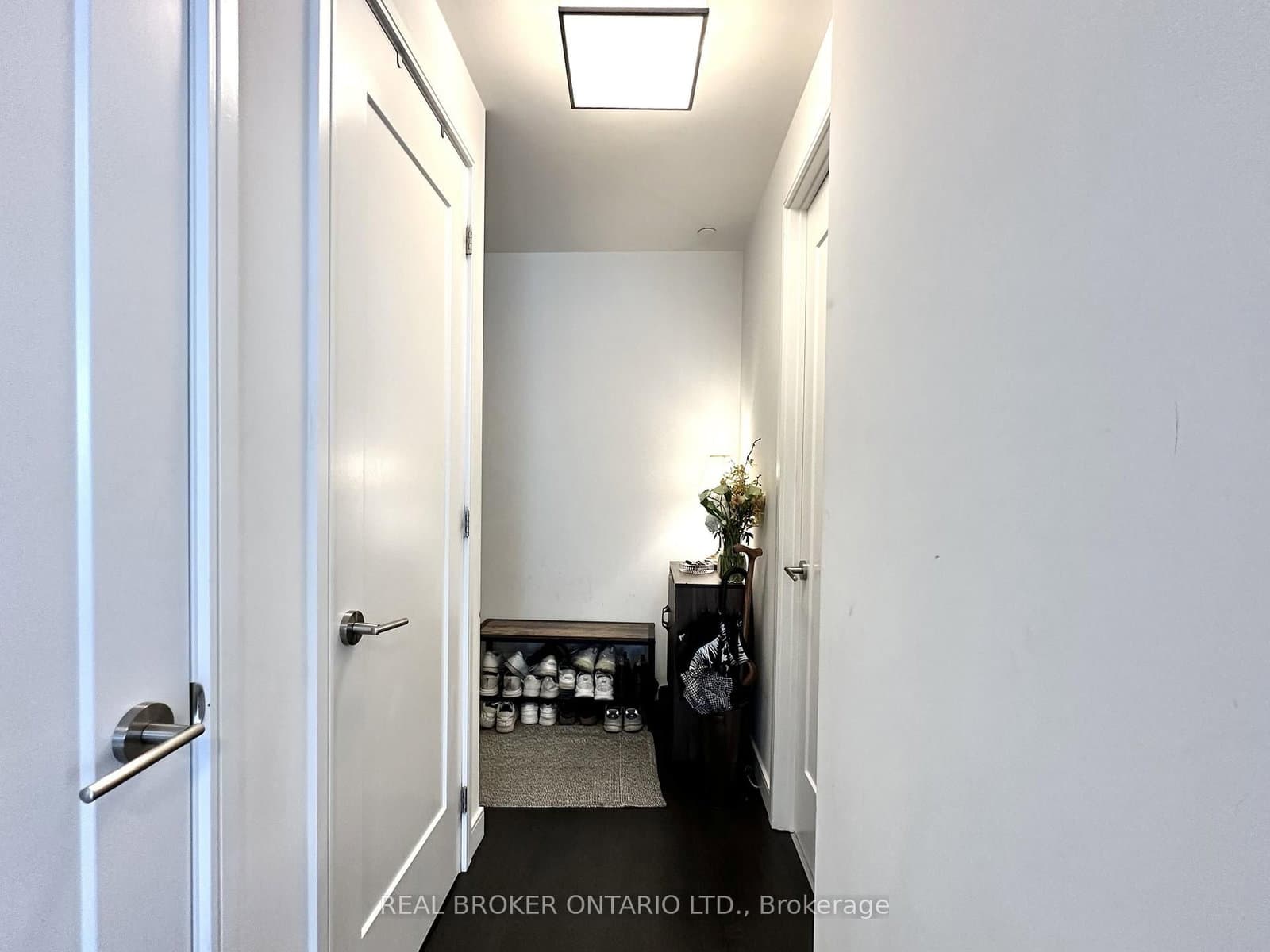 Scott Street in Toronto · Church-Yonge Corridor — photo 3
