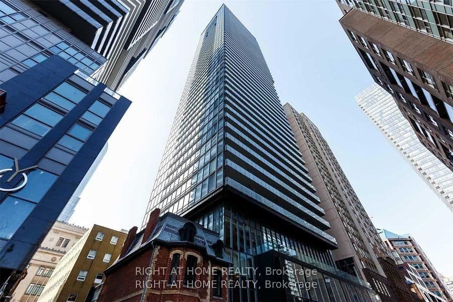 Photo of Grenville Street in Toronto · Bay Street Corridor