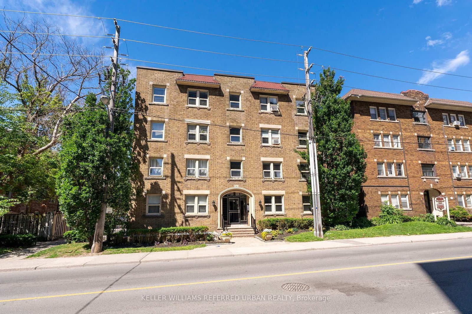 Photo of Vaughan Road in Toronto · Humewood-Cedarvale