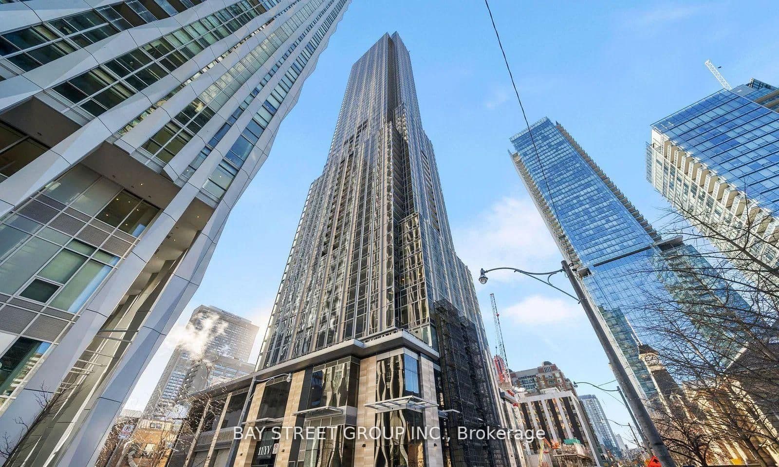 Photo of Yorkville Avenue in Toronto · Annex