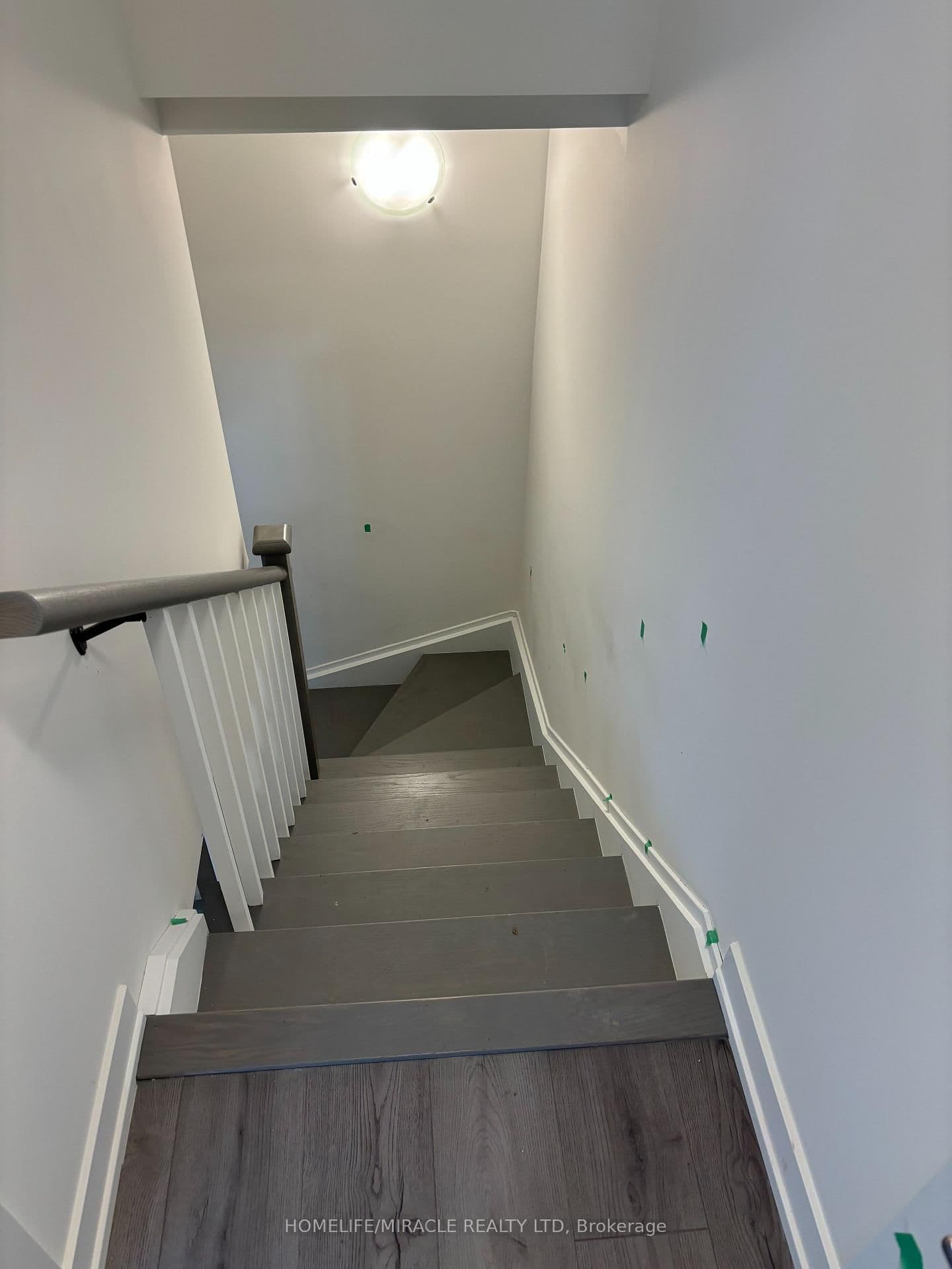 Sheppard Avenue BlkB in Toronto · Clanton Park — photo 2