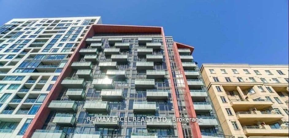 Photo of Front Street in Toronto · Waterfront Communities C1