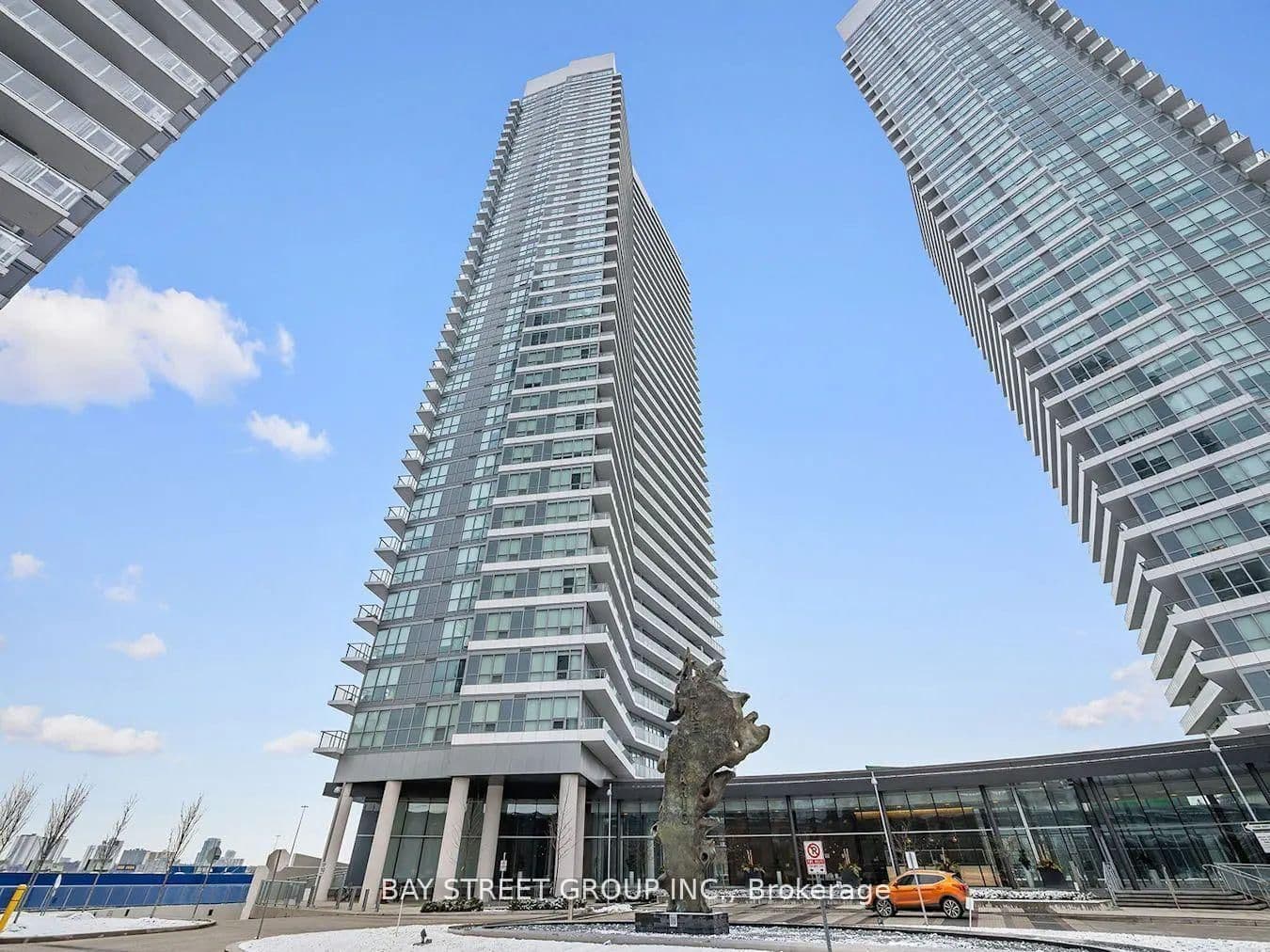 Photo of Mcmahon Drive in Toronto · Bayview Village