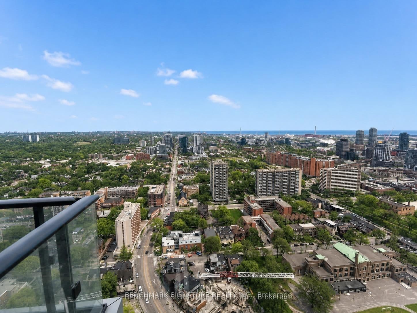 Photo of Jarvis Street in Toronto · Church-Yonge Corridor