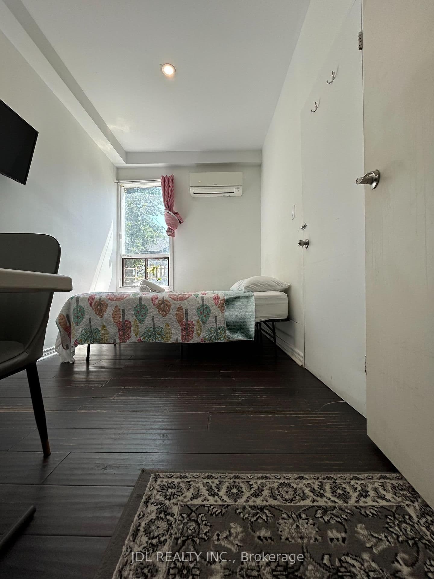 Pembroke St Street A Main Floor in Toronto · Moss Park — photo 3