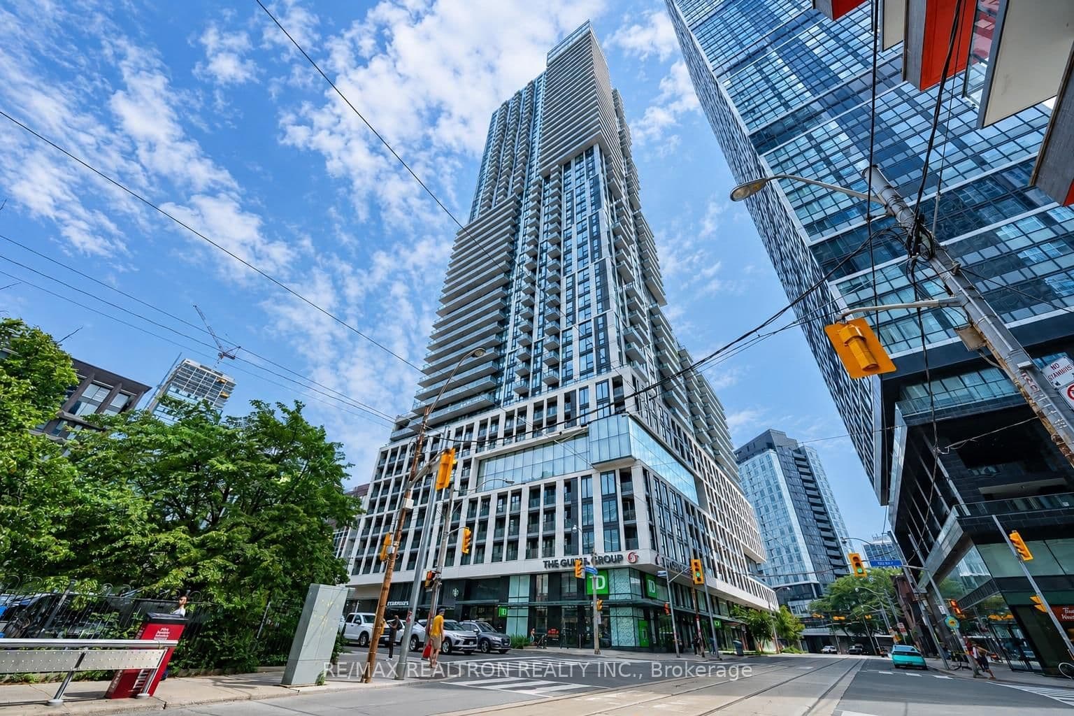 Photo of Jarvis Street in Toronto · Moss Park