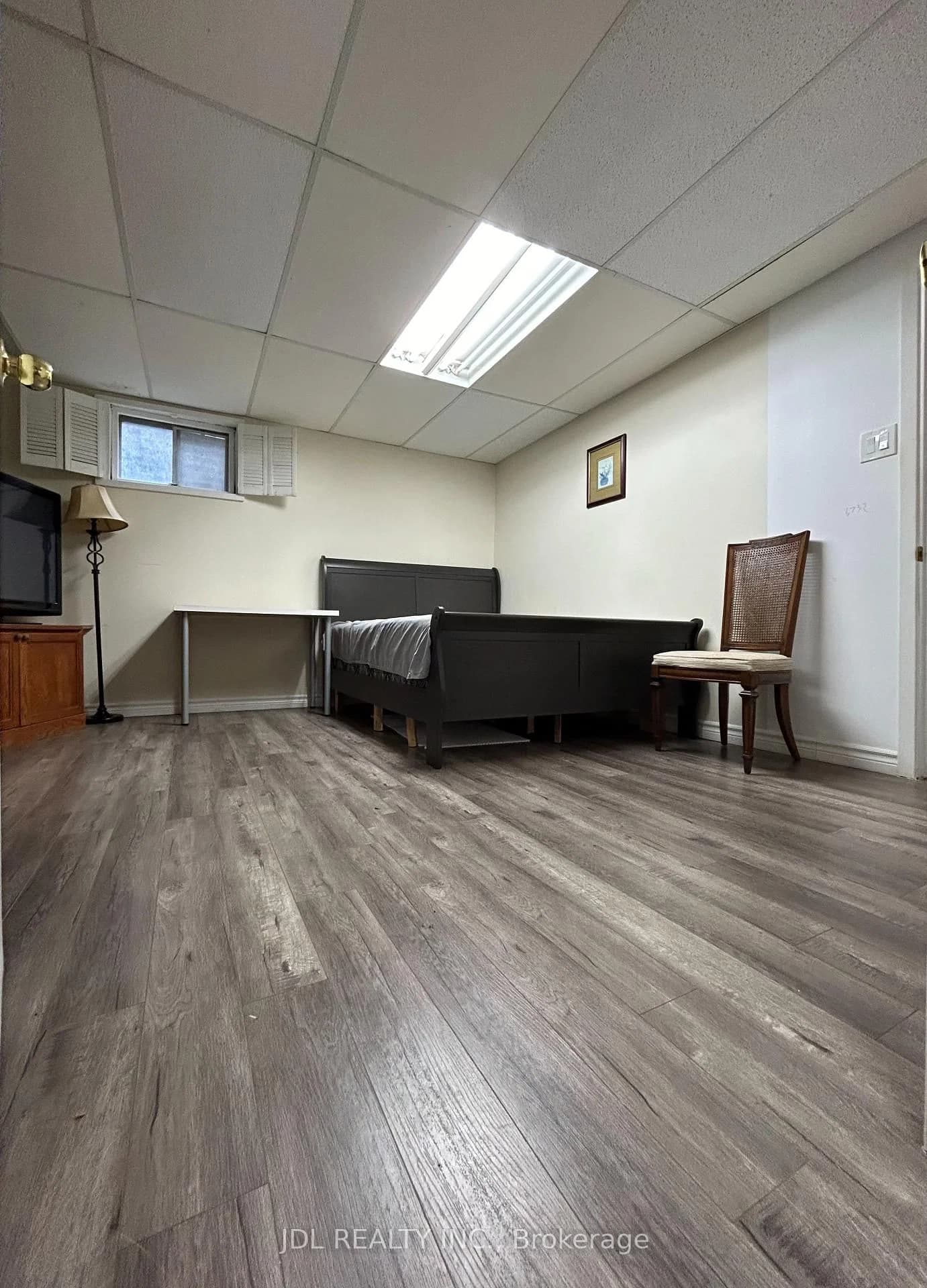 Butterfield Dr Drive Bedroom A Bsmt in Toronto · Parkwoods-Donalda — photo 2