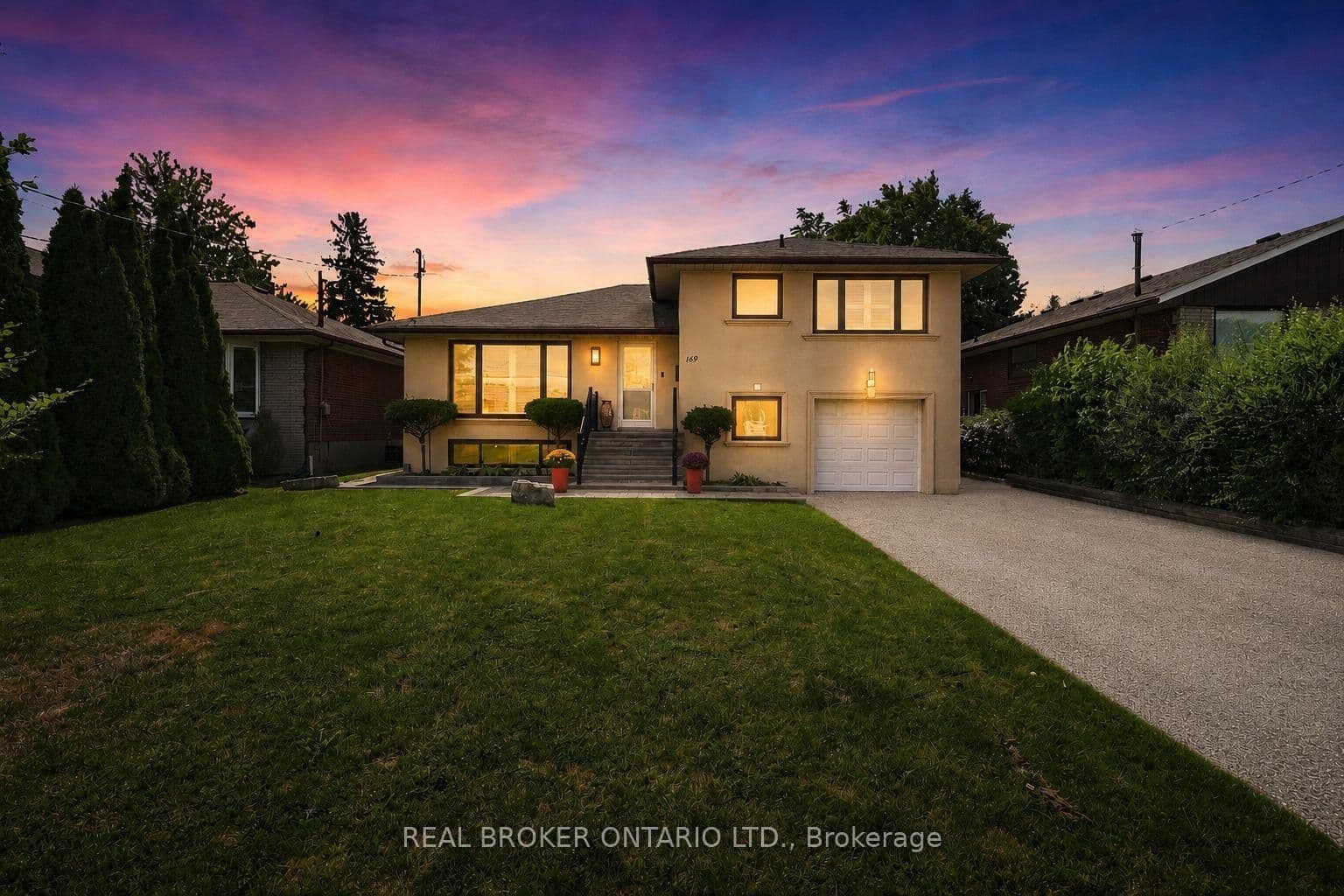 Photo of Kennard Avenue in Toronto · Bathurst Manor