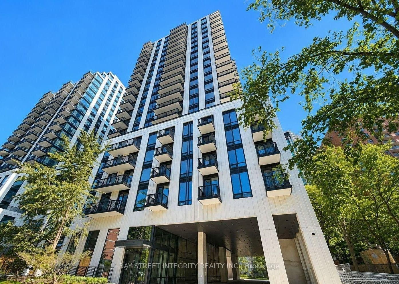 Photo of Montclair Avenue in Toronto · Forest Hill South