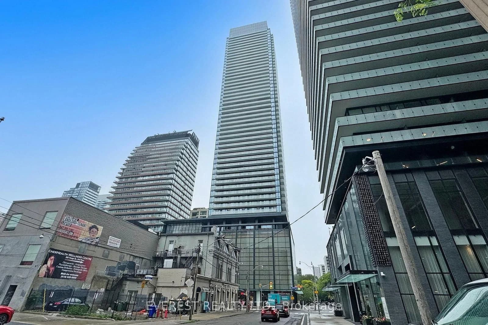 Yonge Street in Toronto · Church-Yonge Corridor — photo 3