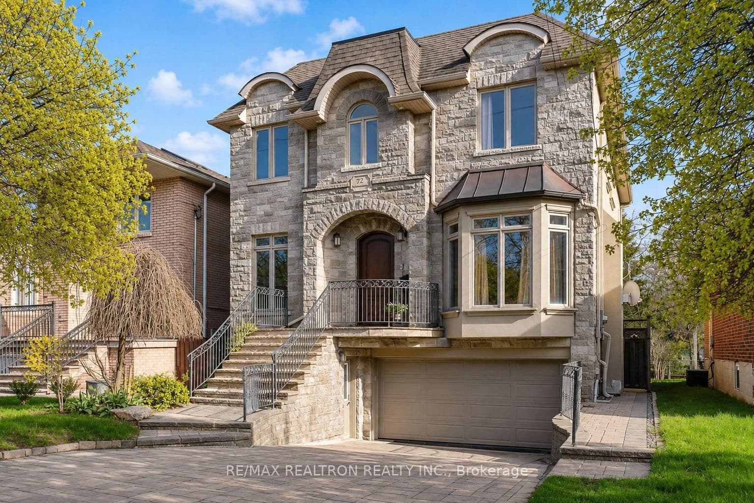 Photo of Newton Drive in Toronto · Newtonbrook East