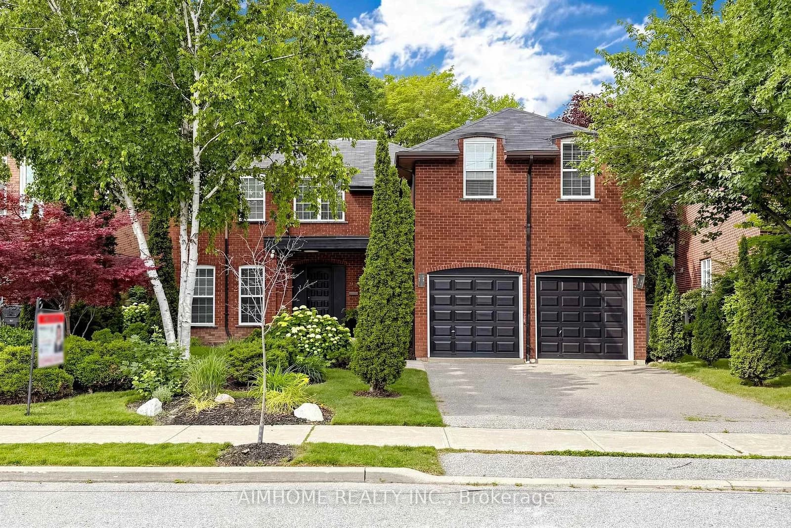 Photo of Clarinda Drive in Toronto · Bayview Village