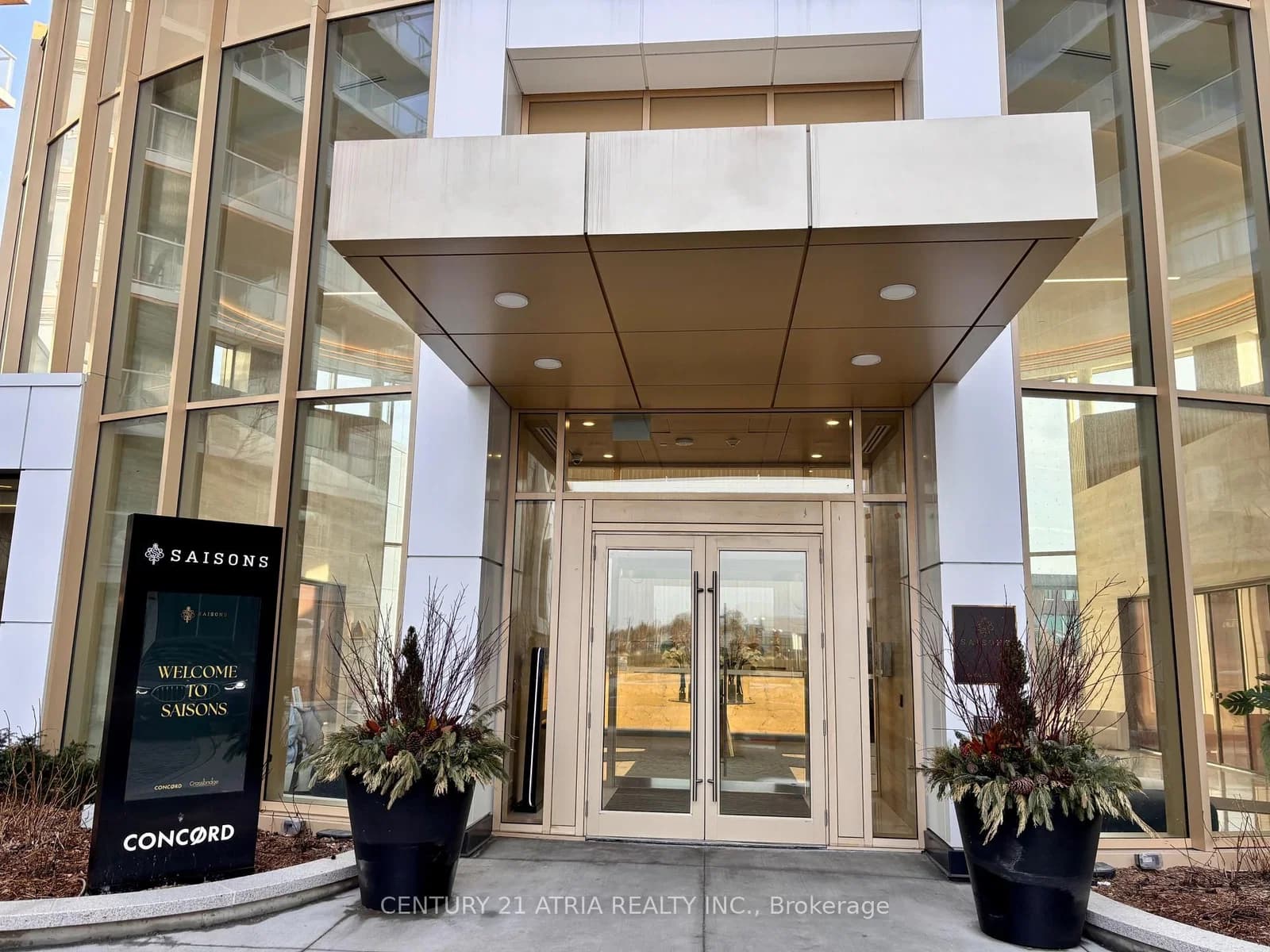 Photo of McMahon Drive in Toronto · Bayview Village