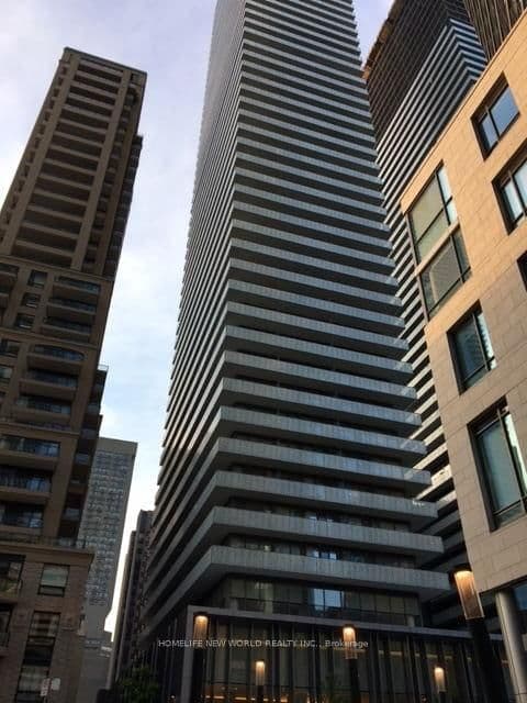 Photo of Charles Street in Toronto · Church-Yonge Corridor