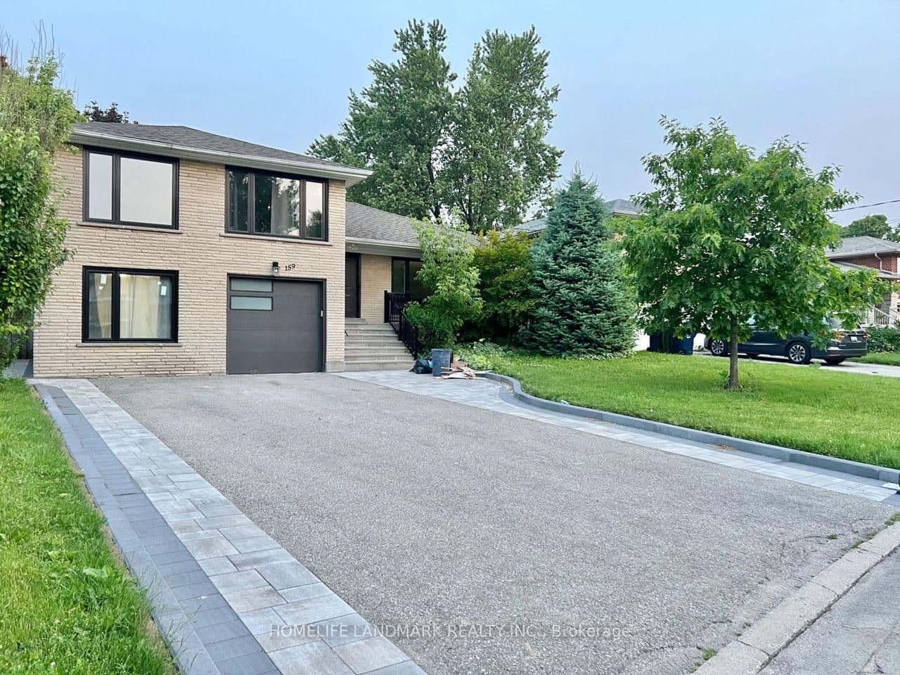 Photo of Cocksfield Avenue in Toronto · Bathurst Manor