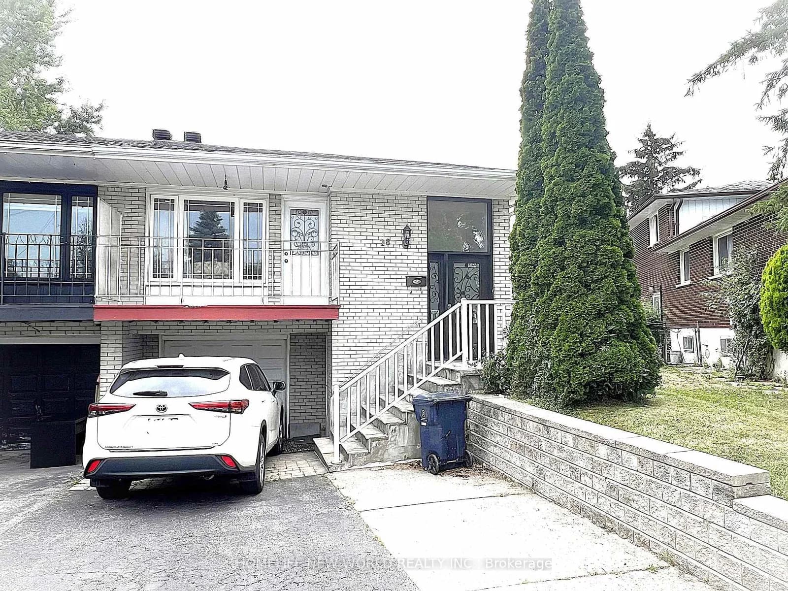 Photo of Greyhound Drive in Toronto · Bayview Woods-Steeles