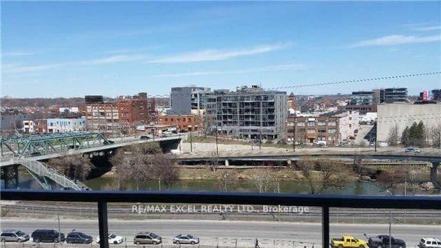 Photo of Trolley Crescent in Toronto · Waterfront Communities C8