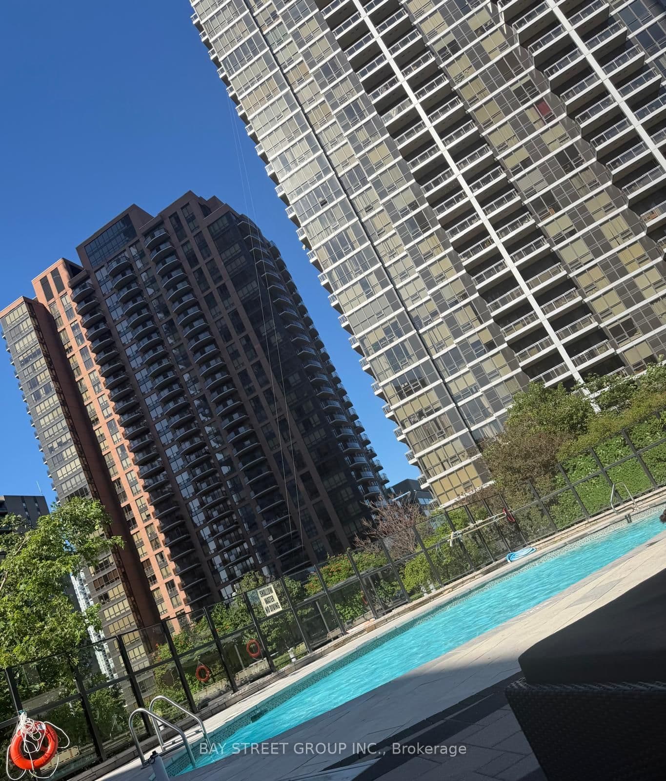 Photo of Anndale Drive in Toronto · Willowdale East