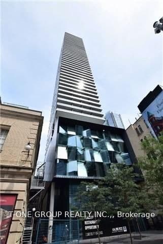 Photo of King Street in Toronto · Waterfront Communities C1