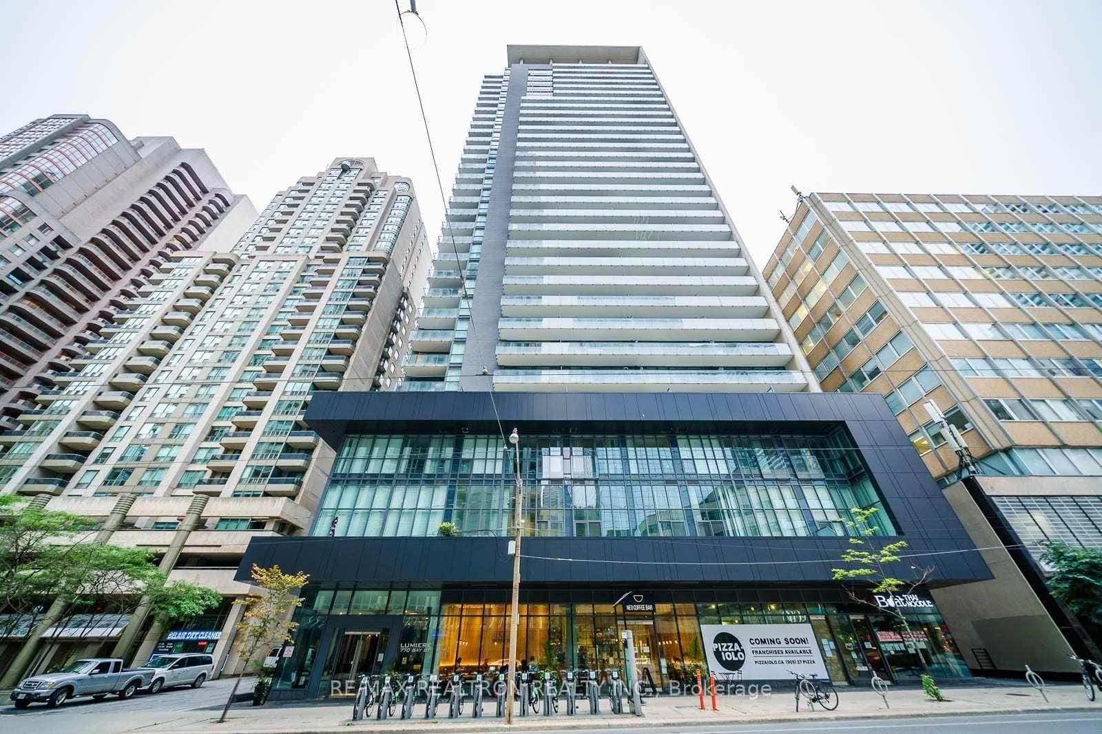 Photo of Bay Street in Toronto · Bay Street Corridor