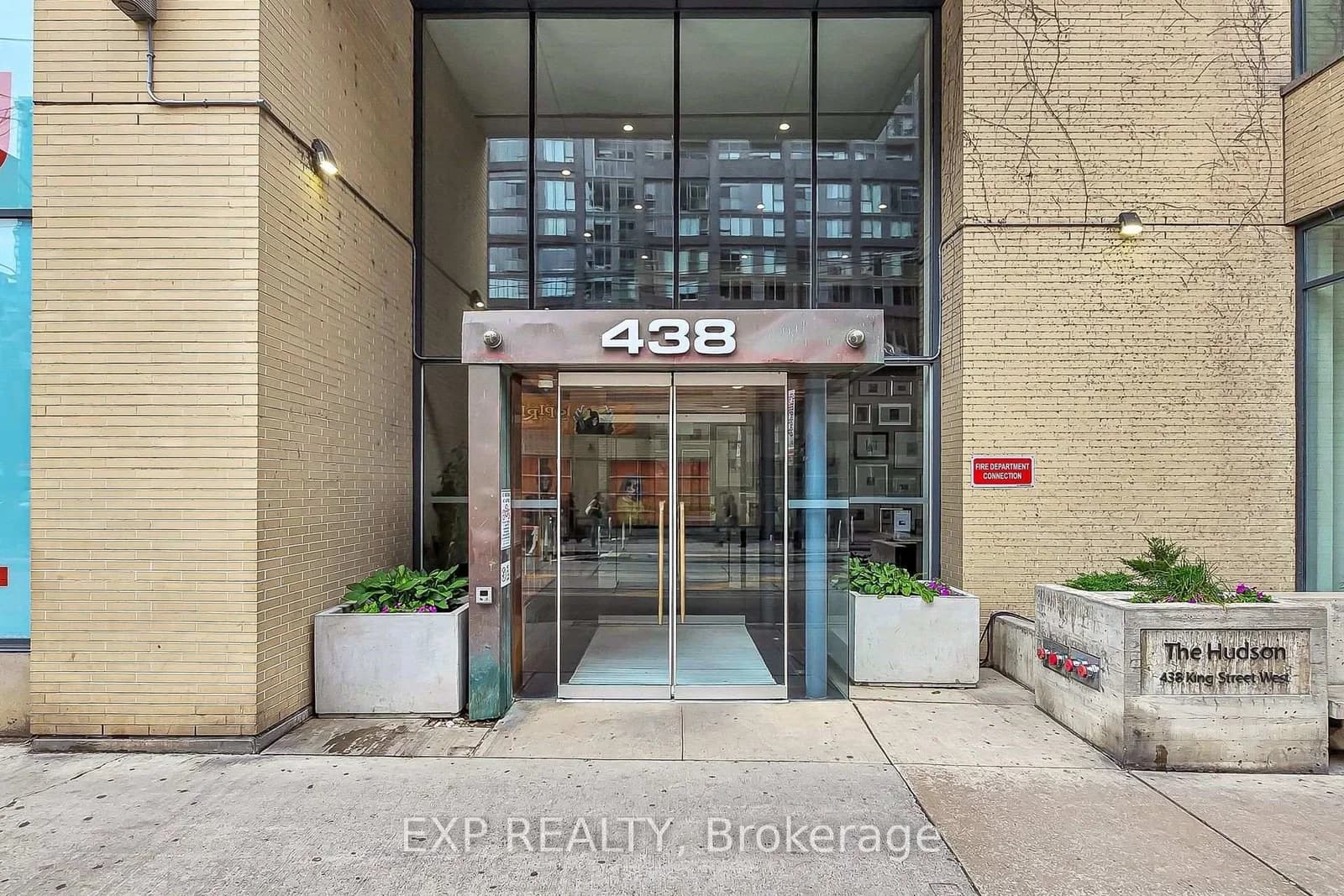 King Street in Toronto · Waterfront Communities C1 — photo 2