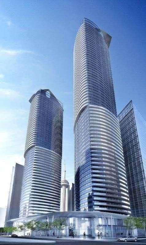 Photo of York Street in Toronto · Waterfront Communities C1