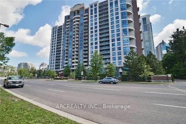 Photo of Beecroft Road in Toronto · Willowdale West