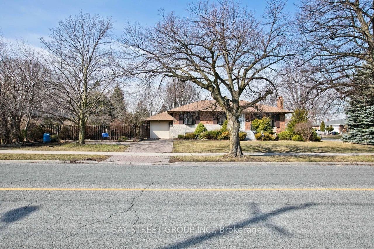 Photo of Elvaston Drive in Toronto · Victoria Village