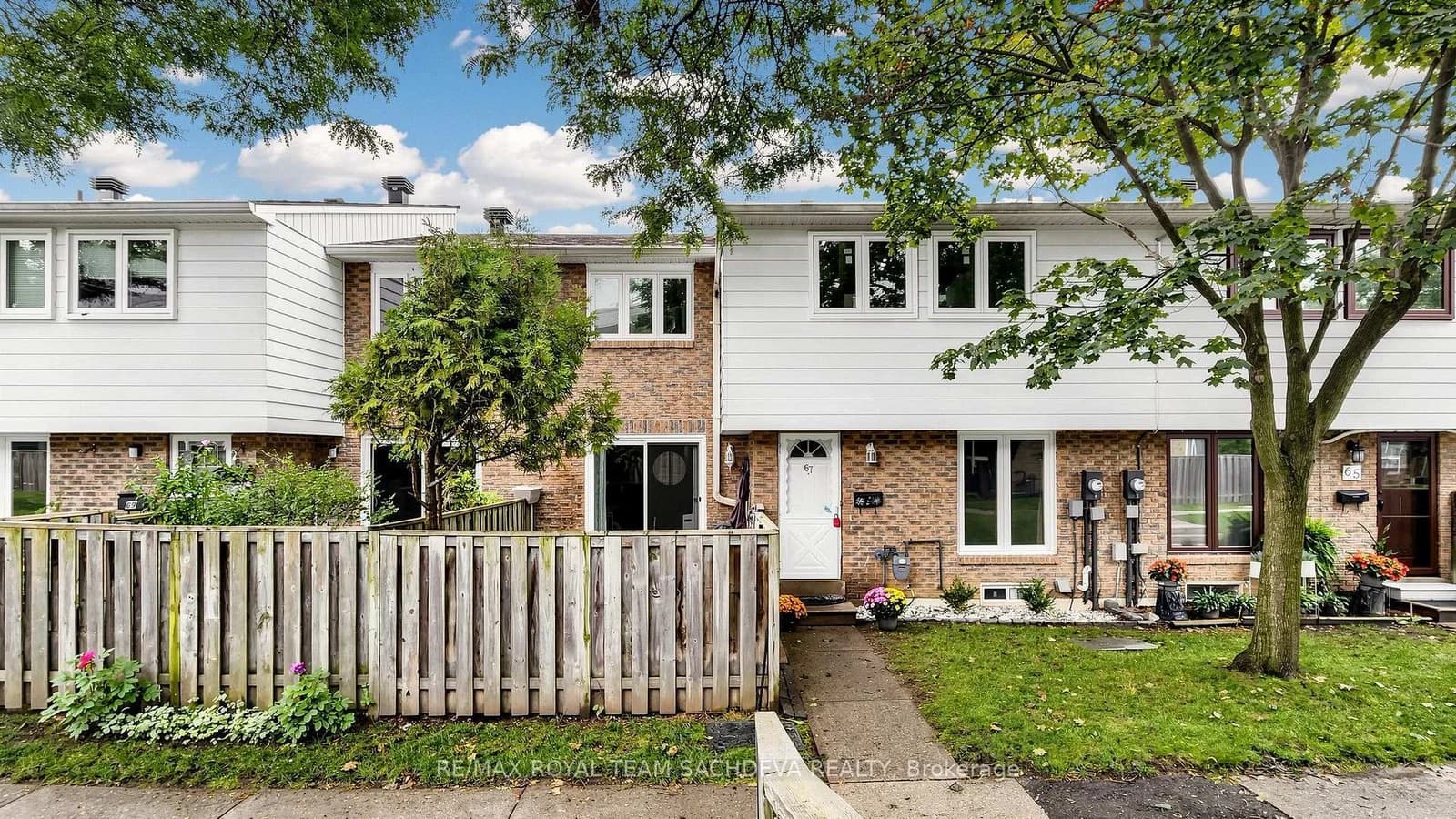 Photo of Rock Fernway in Toronto · Don Valley Village