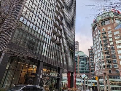 Photo of Charles Street in Toronto · Church-Yonge Corridor