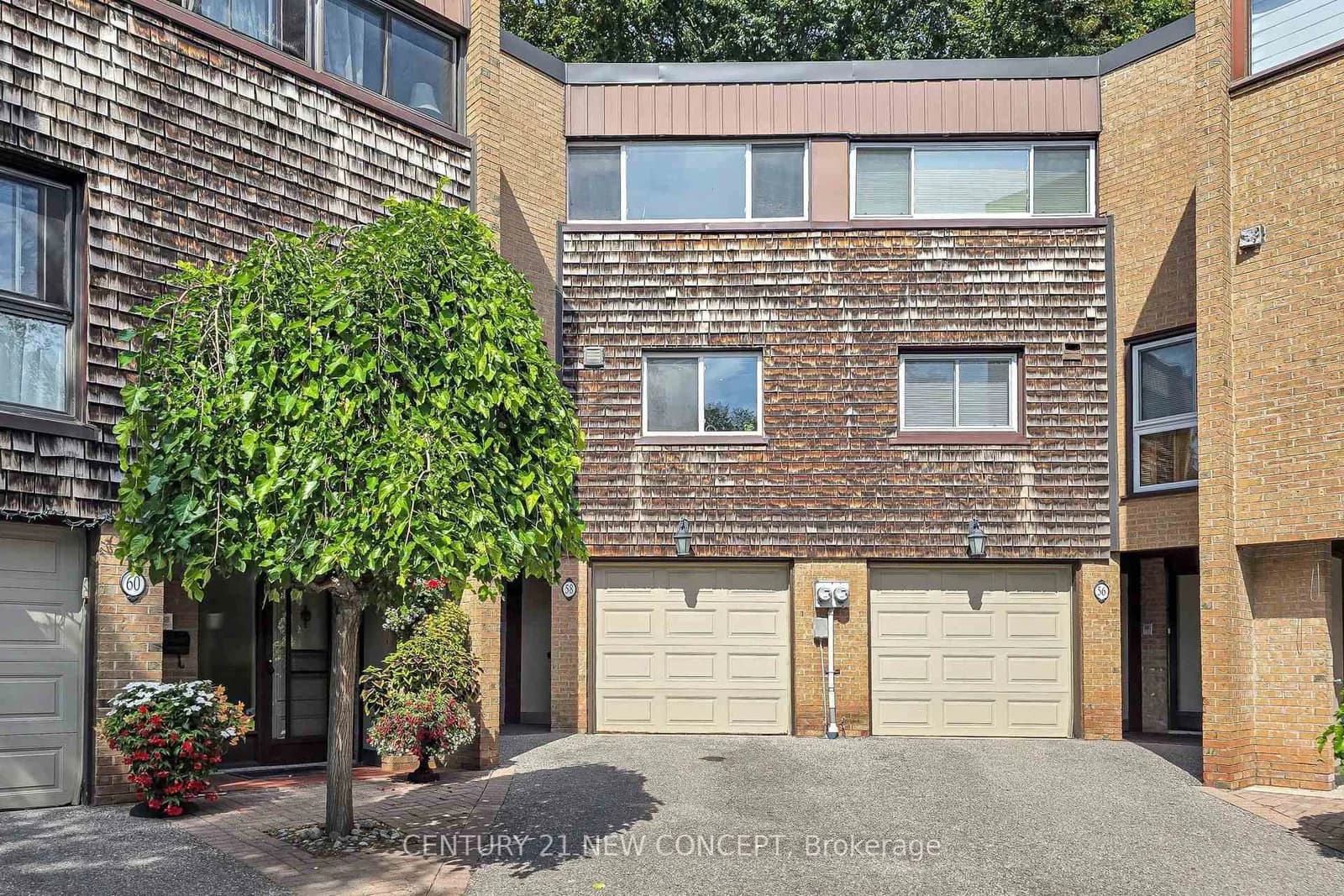 Photo of Paul Markway in Toronto · Hillcrest Village