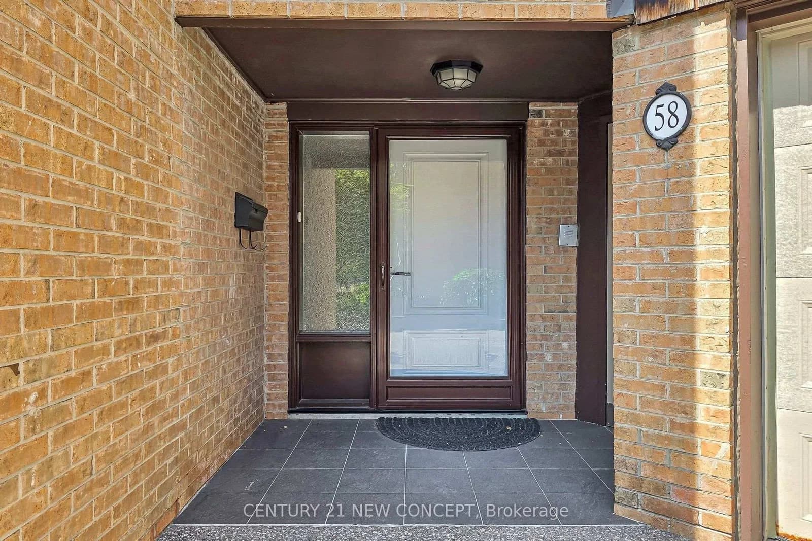 Paul Markway in Toronto · Hillcrest Village — photo 3