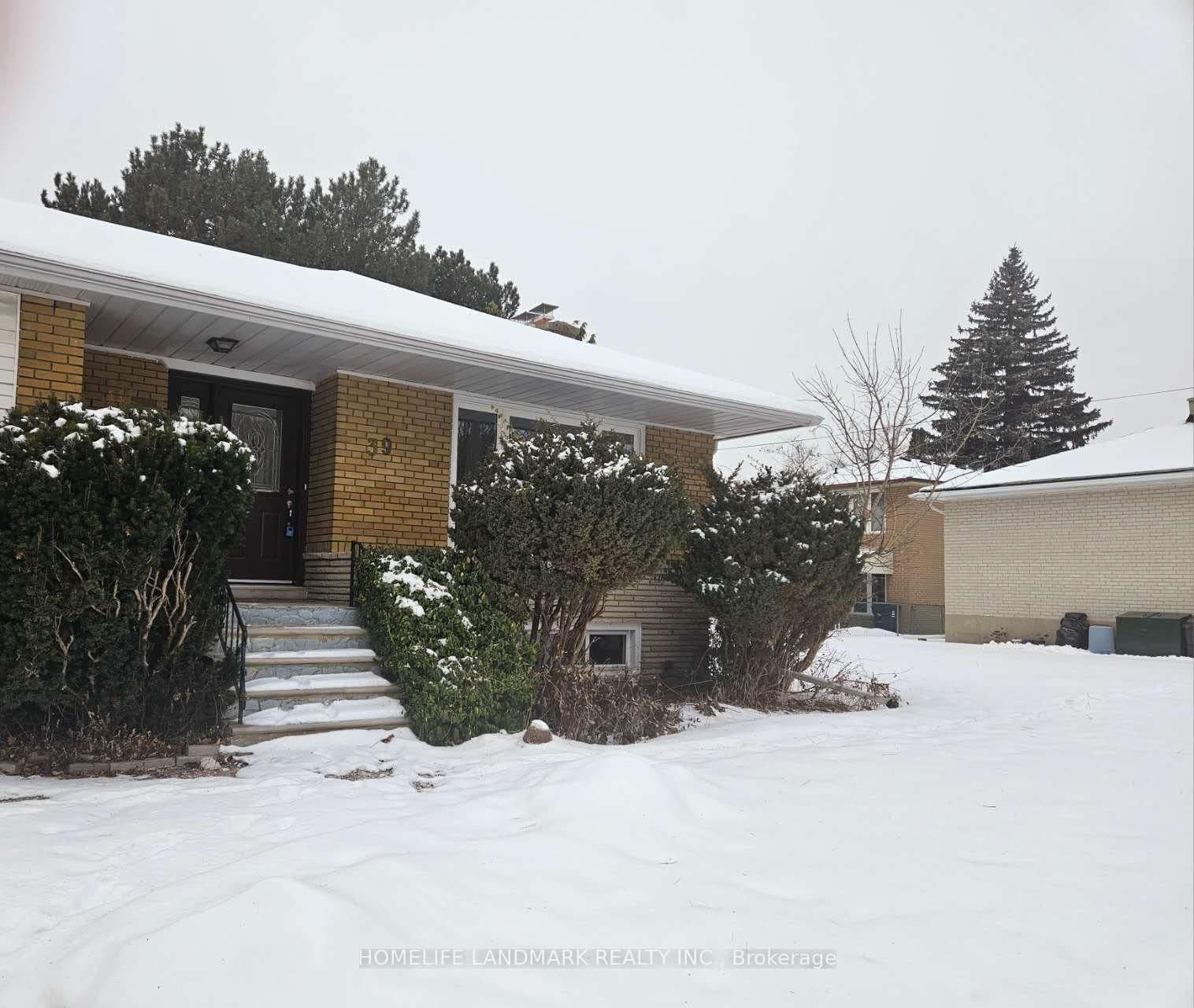 Photo of Bathford Crescent in Toronto · Bayview Village