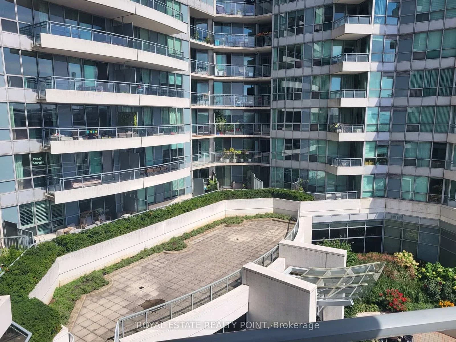 Photo of Queens Quay Boulevard in Toronto · Waterfront Communities C1
