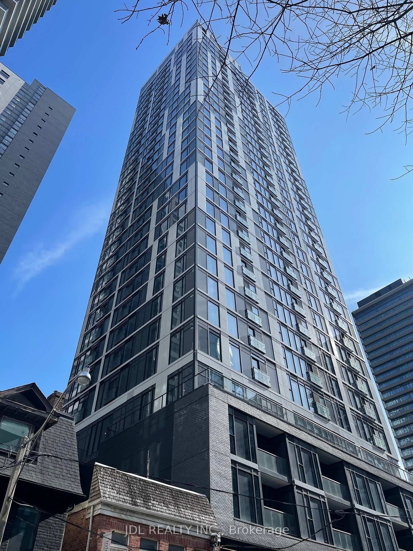 Photo of Mutual Street in Toronto · Church-Yonge Corridor