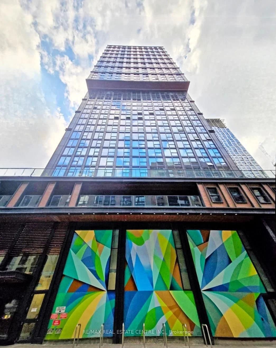 Photo of Dalhousie Street in Toronto · Church-Yonge Corridor