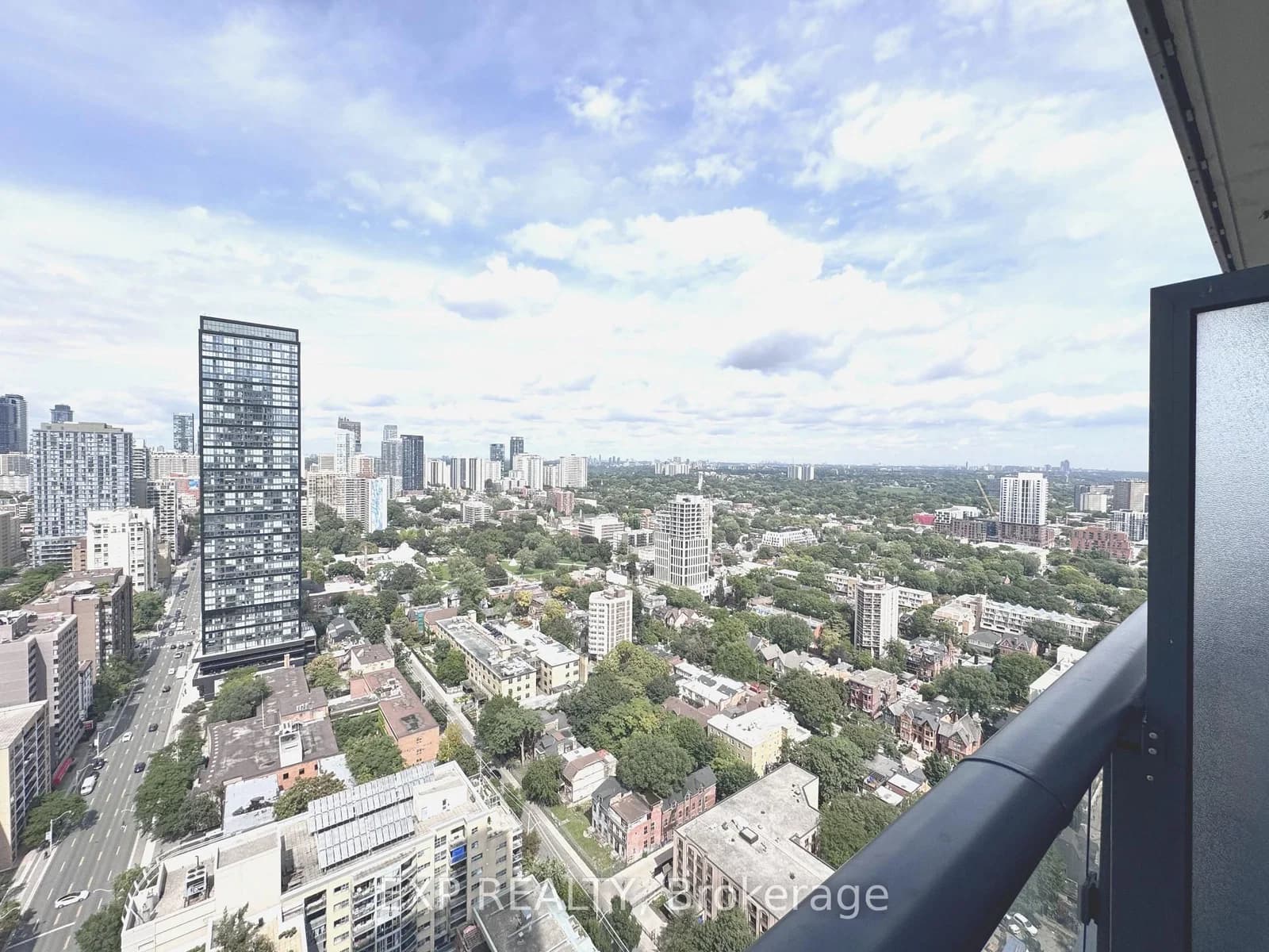 Jarvis Street in Toronto · Moss Park — photo 2