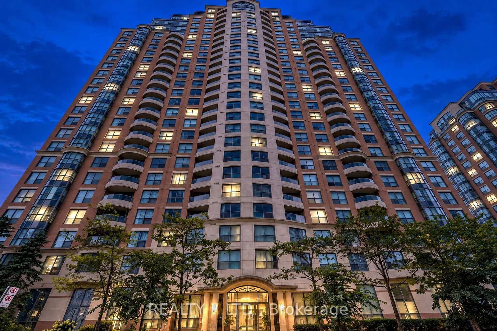 Photo of Lorraine Drive in Toronto · Willowdale West
