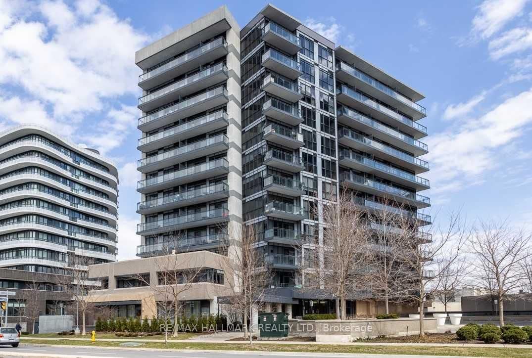 The Donway in Toronto · Banbury-Don Mills — photo 2