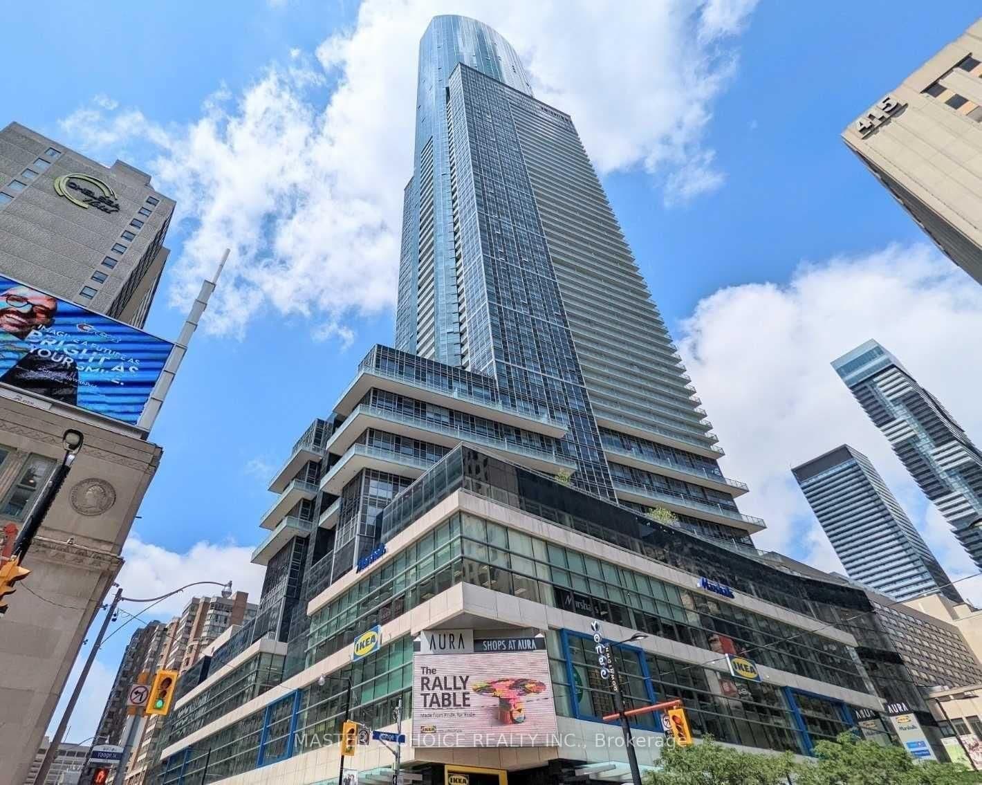 Photo of Yonge Street in Toronto · Bay Street Corridor
