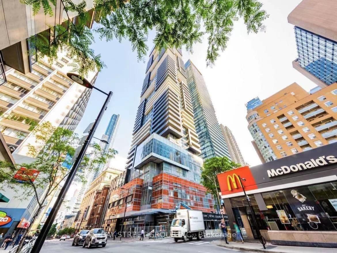 Photo of Grenville Street in Toronto · Bay Street Corridor