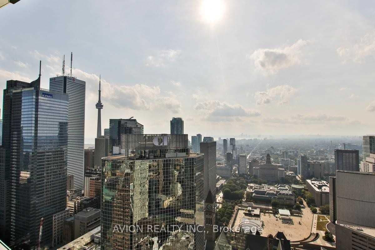 Photo of Yonge Street in Toronto · Church-Yonge Corridor