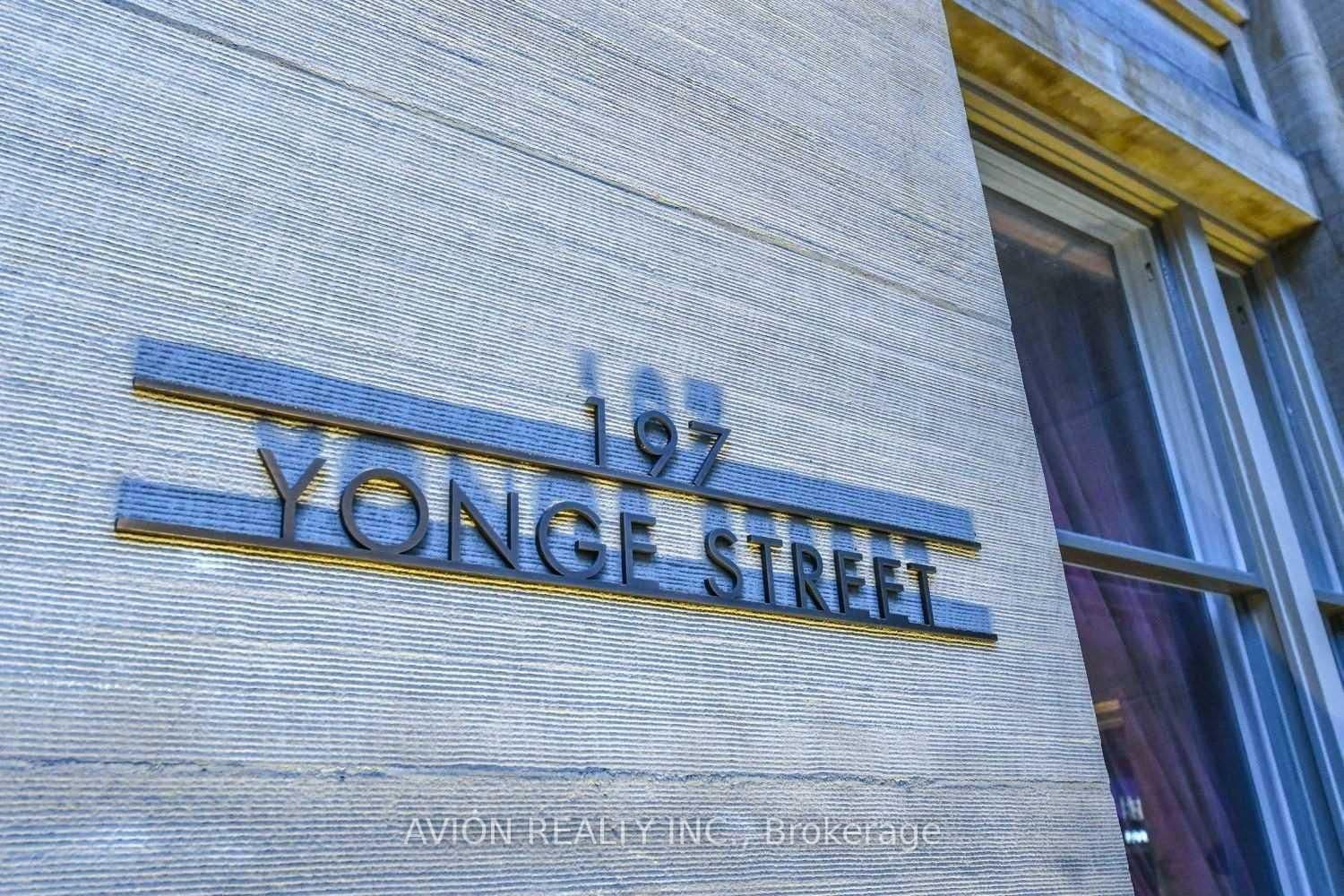 Yonge Street in Toronto · Church-Yonge Corridor — photo 3