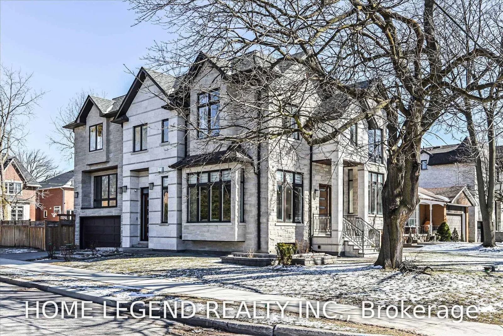 Photo of Hillcrest Avenue in Toronto · Willowdale East