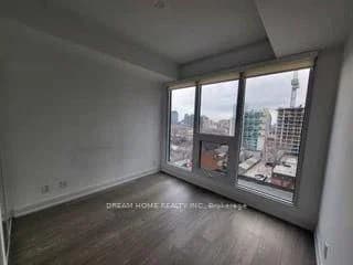 Dundas Street in Toronto · Church-Yonge Corridor — photo 3