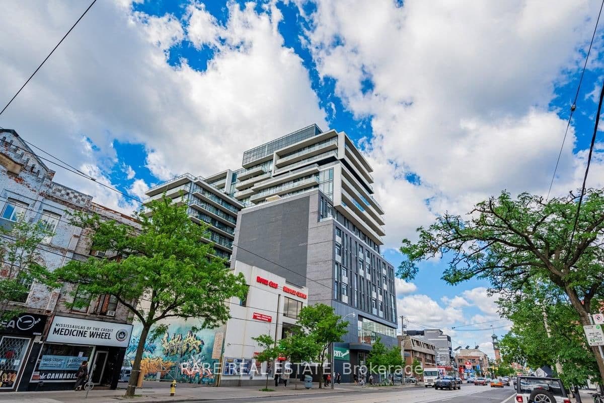 Photo of College Street in Toronto · Kensington-Chinatown