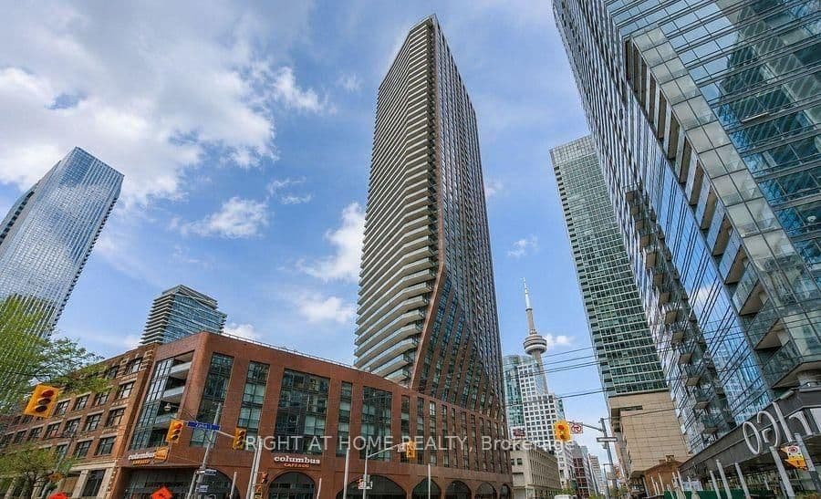 Photo of John Street in Toronto · Waterfront Communities C1